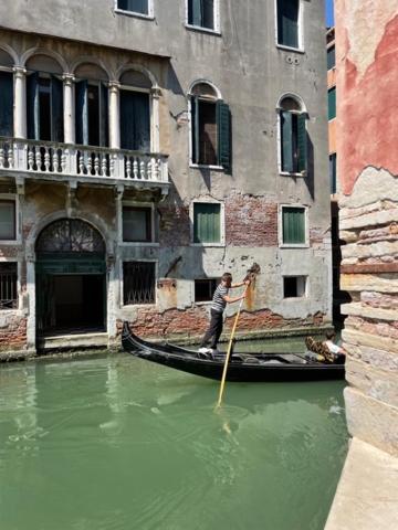 San Marco Apartment With Canal View Venice Exterior photo