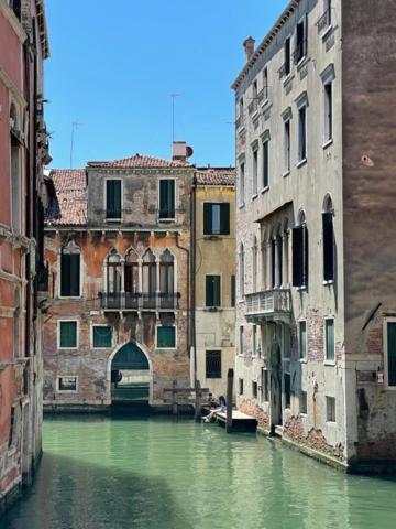 San Marco Apartment With Canal View Venice Exterior photo